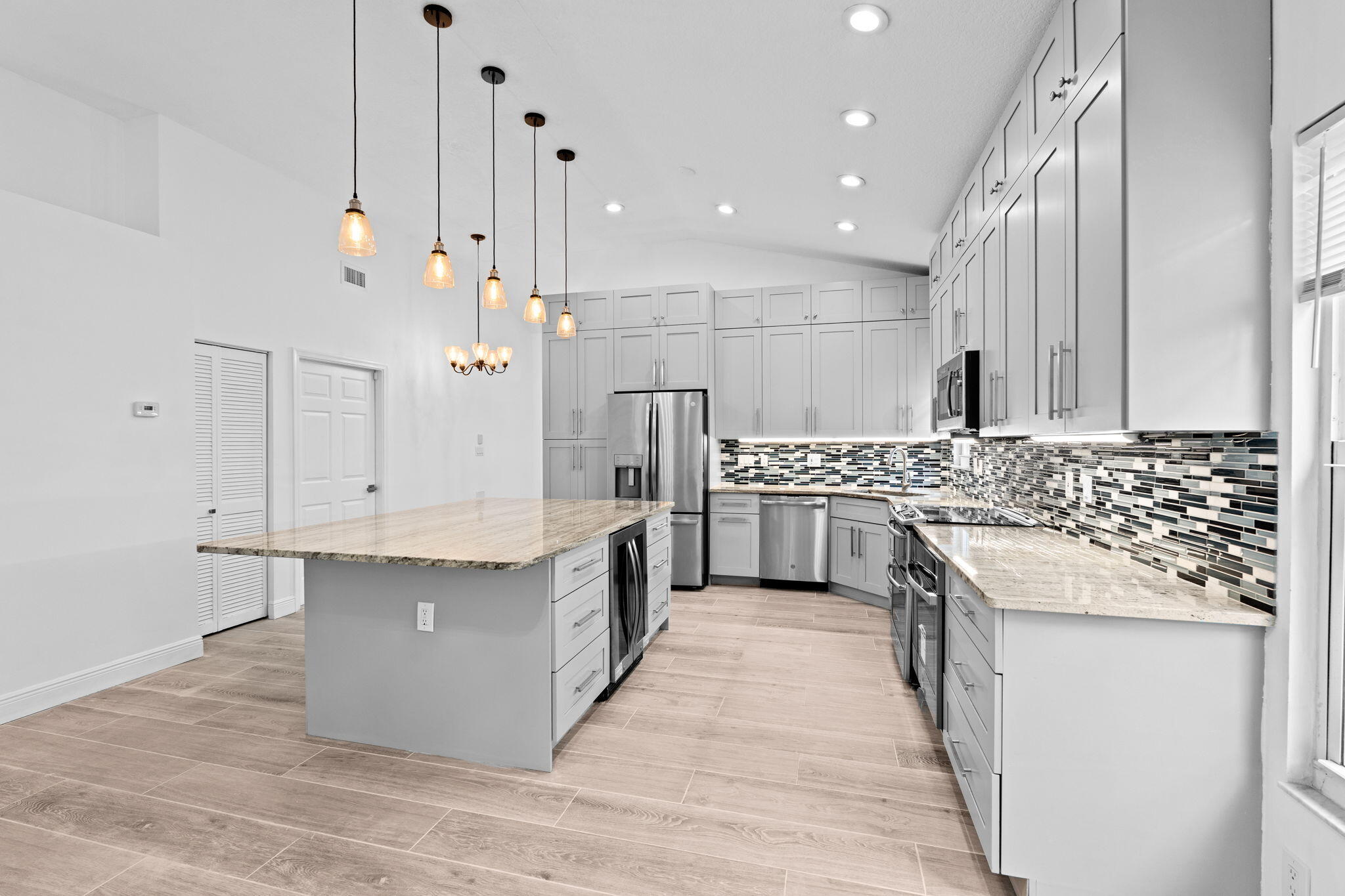 WOODBINE PAR E - Residential