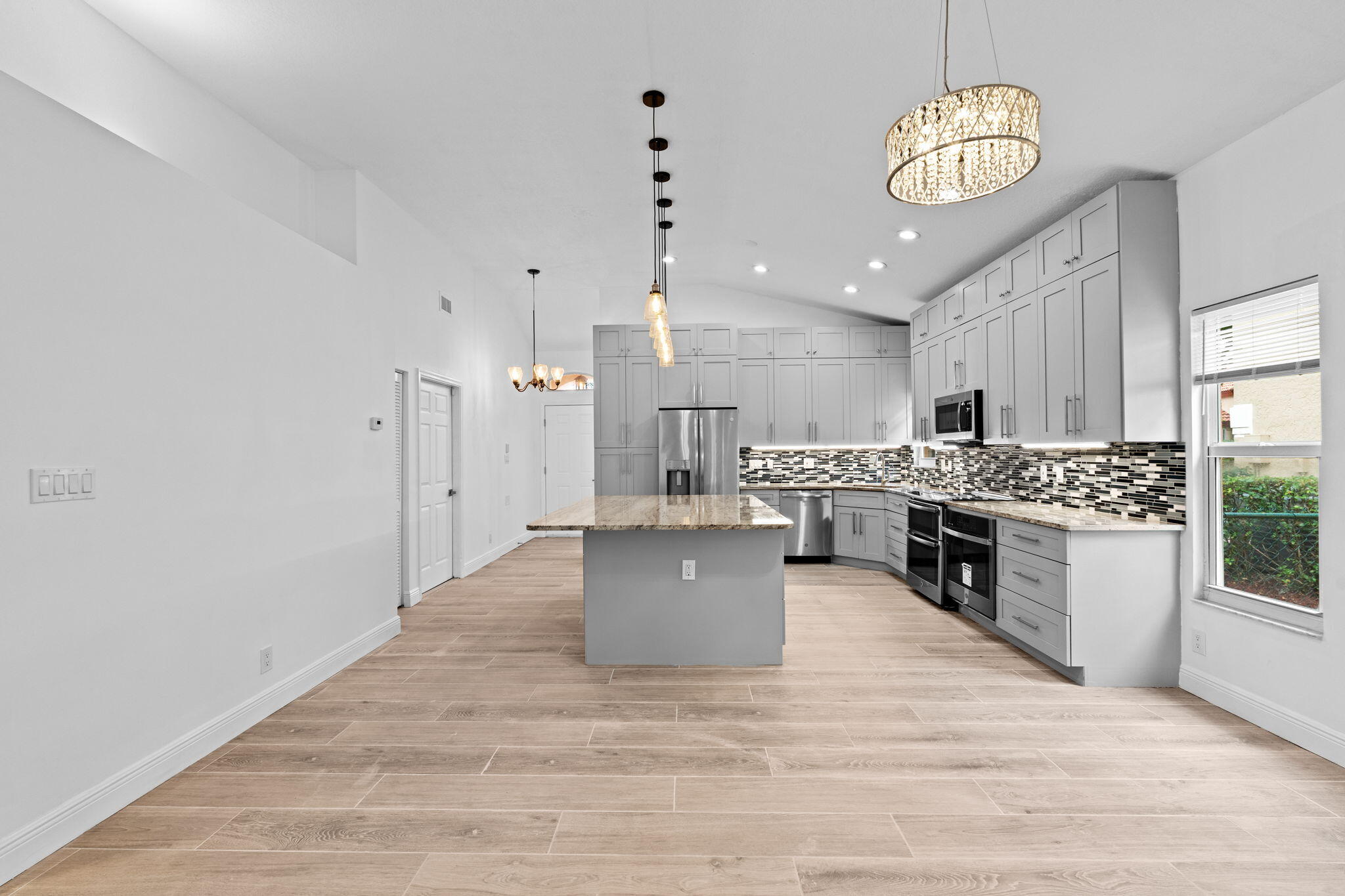WOODBINE PAR E - Residential