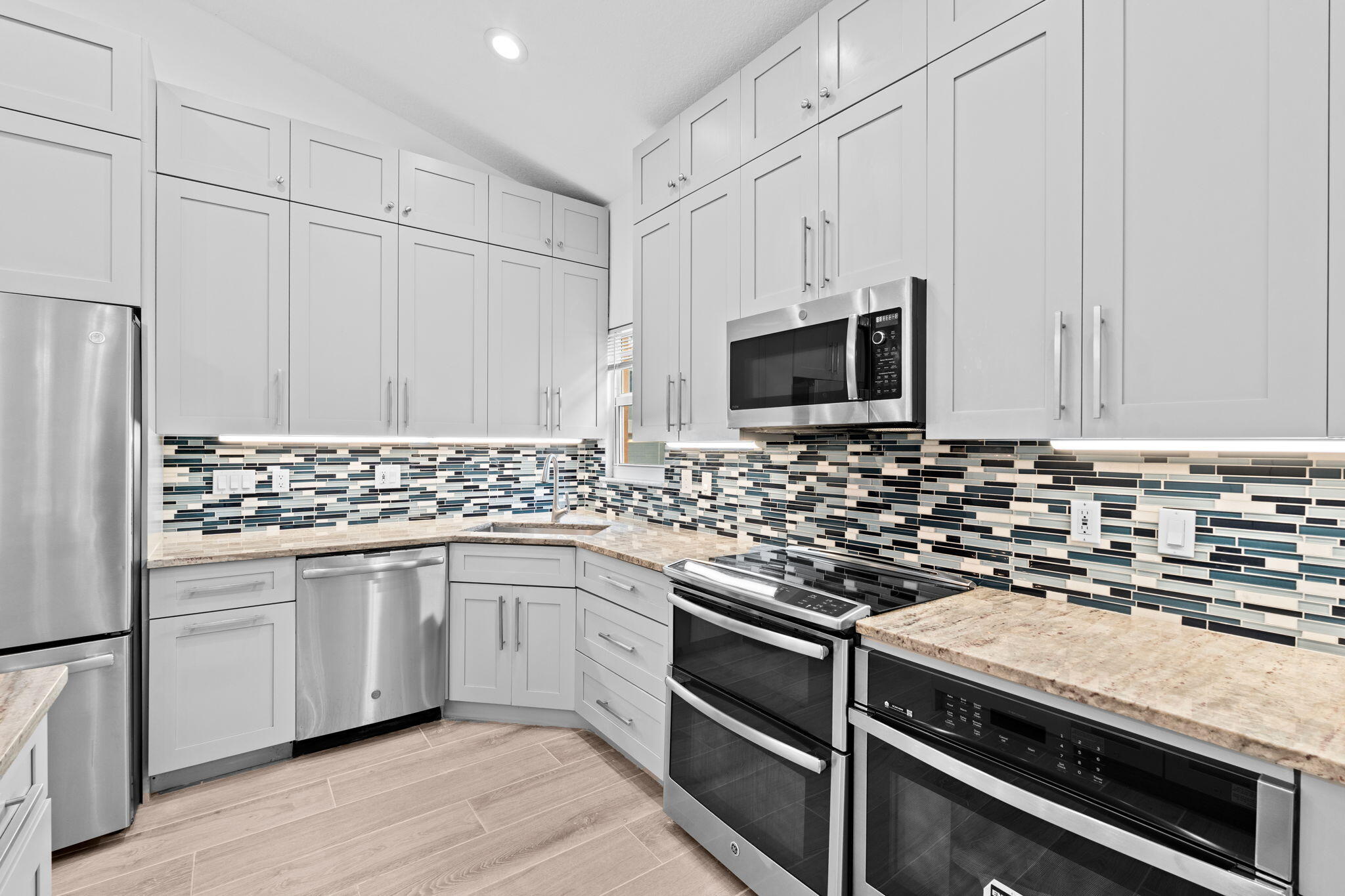 WOODBINE PAR E - Residential