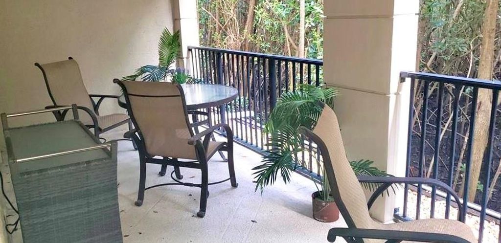 Photo of 4102 Tuscany Way #4102, Boynton Beach, FL 33435 (MLS # F10551490)