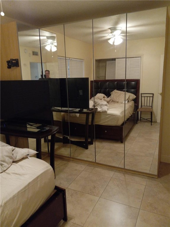 Everett Arms 1 Condo - Residential