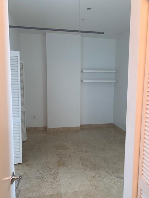 NEW WAVE CONDO - Residential