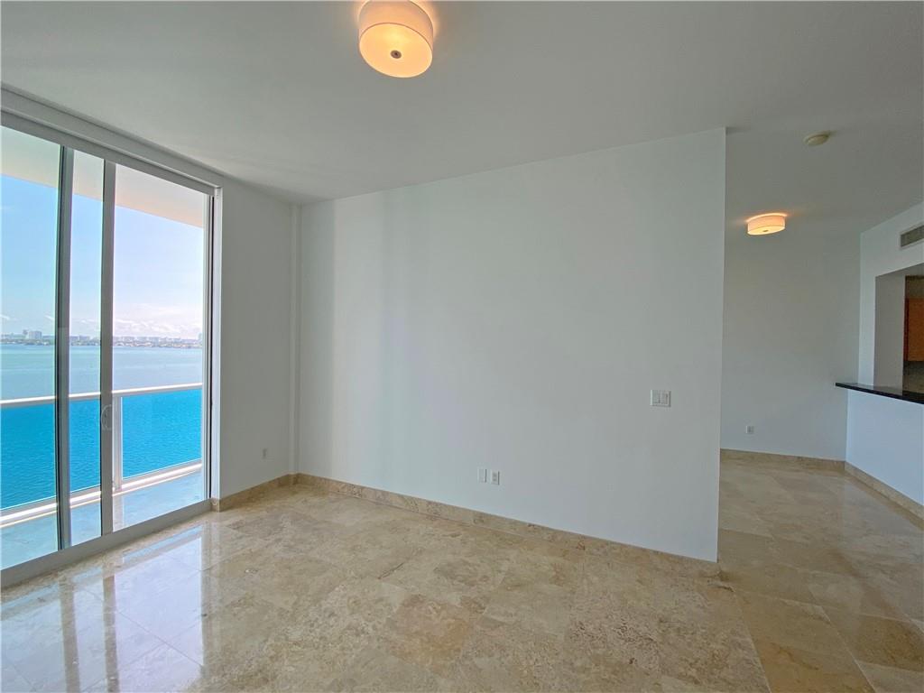 NEW WAVE CONDO - Residential