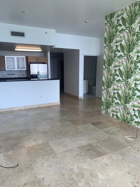 NEW WAVE CONDO - Residential