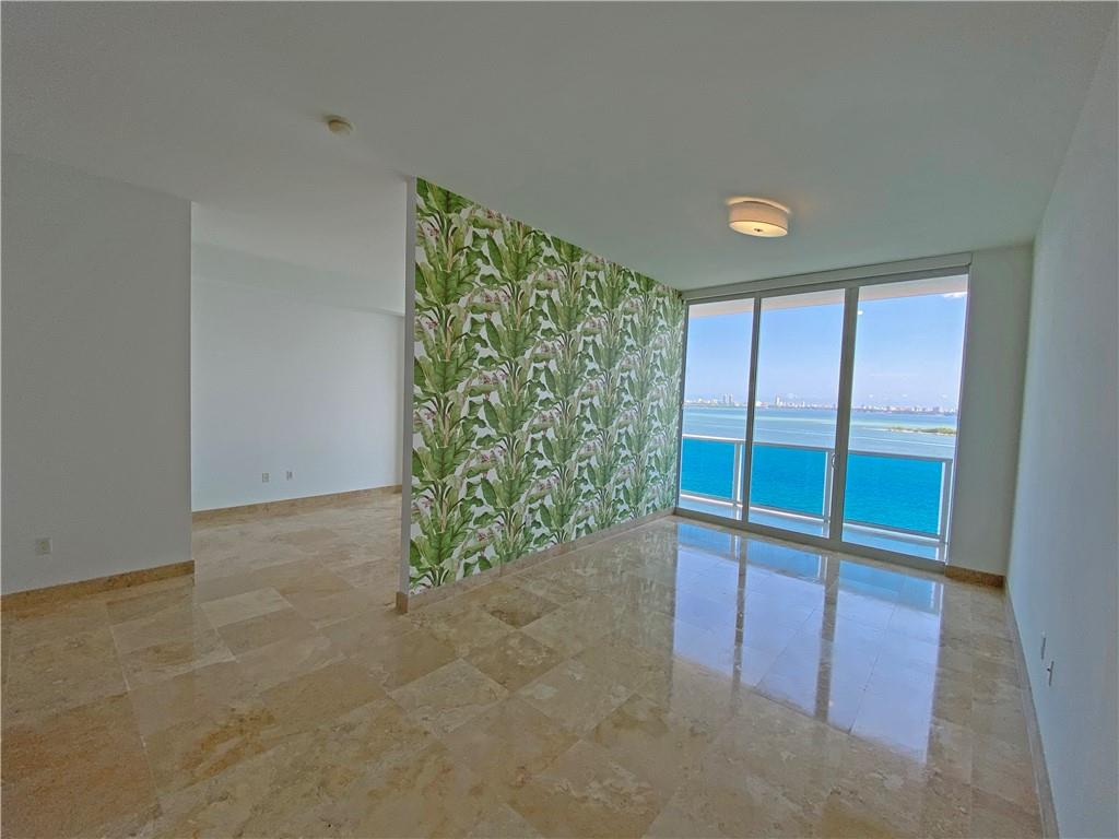 NEW WAVE CONDO - Residential