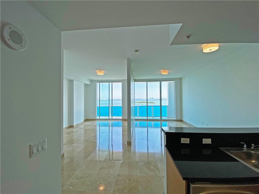 NEW WAVE CONDO - Residential