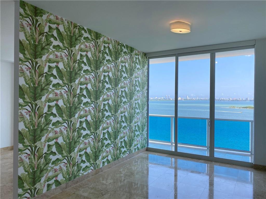 NEW WAVE CONDO - Residential