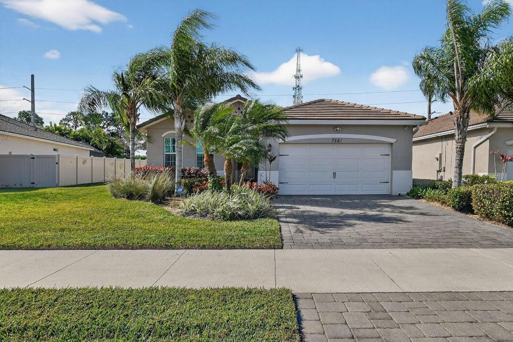 Photo of 7561 SW Harbor Cove Drive, Stuart, FL 34997 (MLS # R11156810)