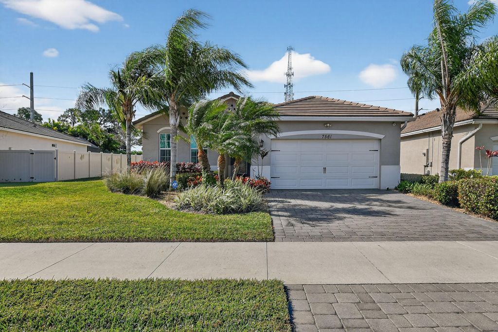 Photo of 7561 SW Harbor Cove Drive, Stuart, FL 34997 (MLS # R11156810)