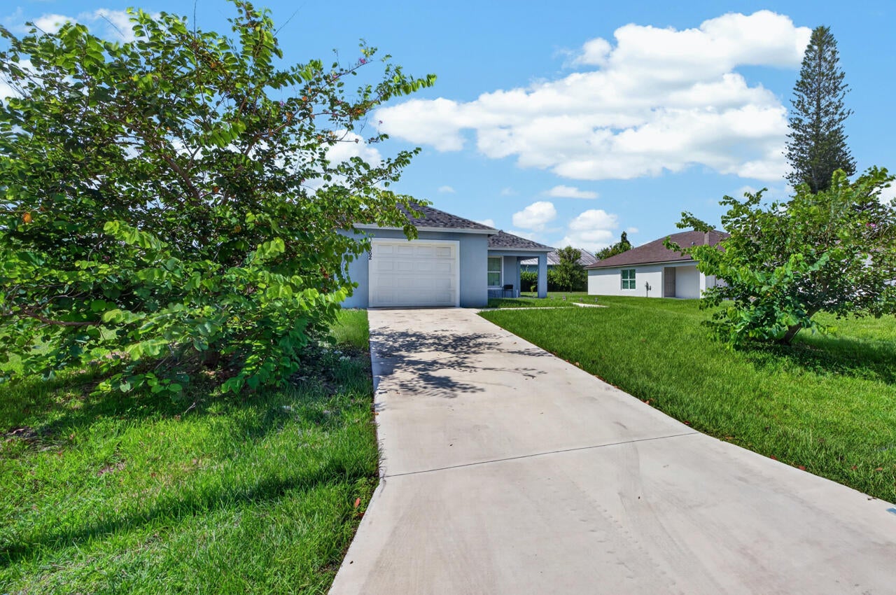 View photos, virtual tours, details... 1962 SE GENA Road