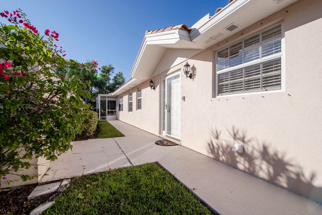 Photo of 8324 SE Double Tree Drive, Hobe Sound, FL 33455 (MLS # R11065488)