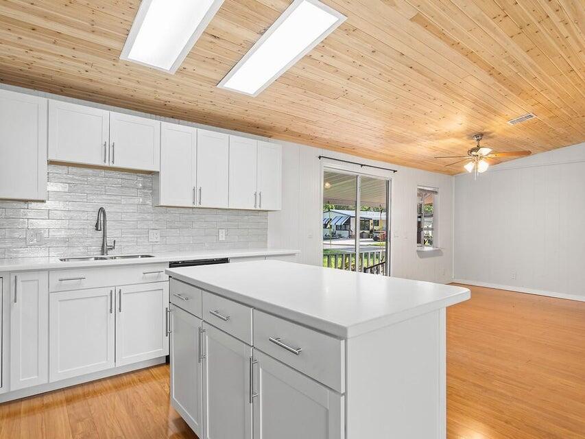 Pinelake Gardens and Estates - Residential