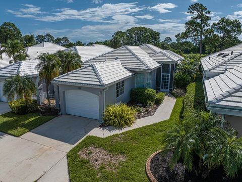 Photo of 407 SW Fairway Landing, Port Saint Lucie, FL 34986 (MLS # R11128874)