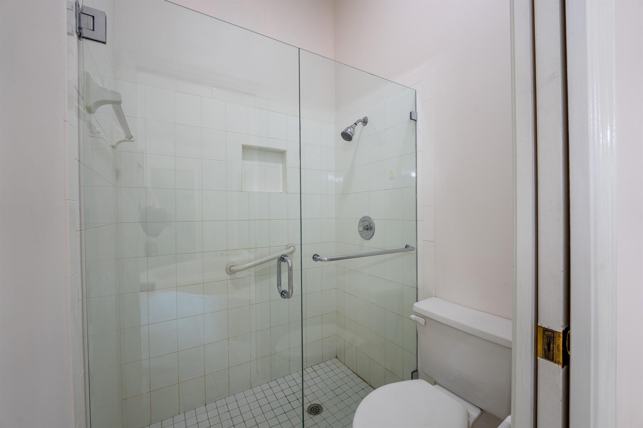 FAIRWAY ISLE PARCEL 8 BLK - Residential