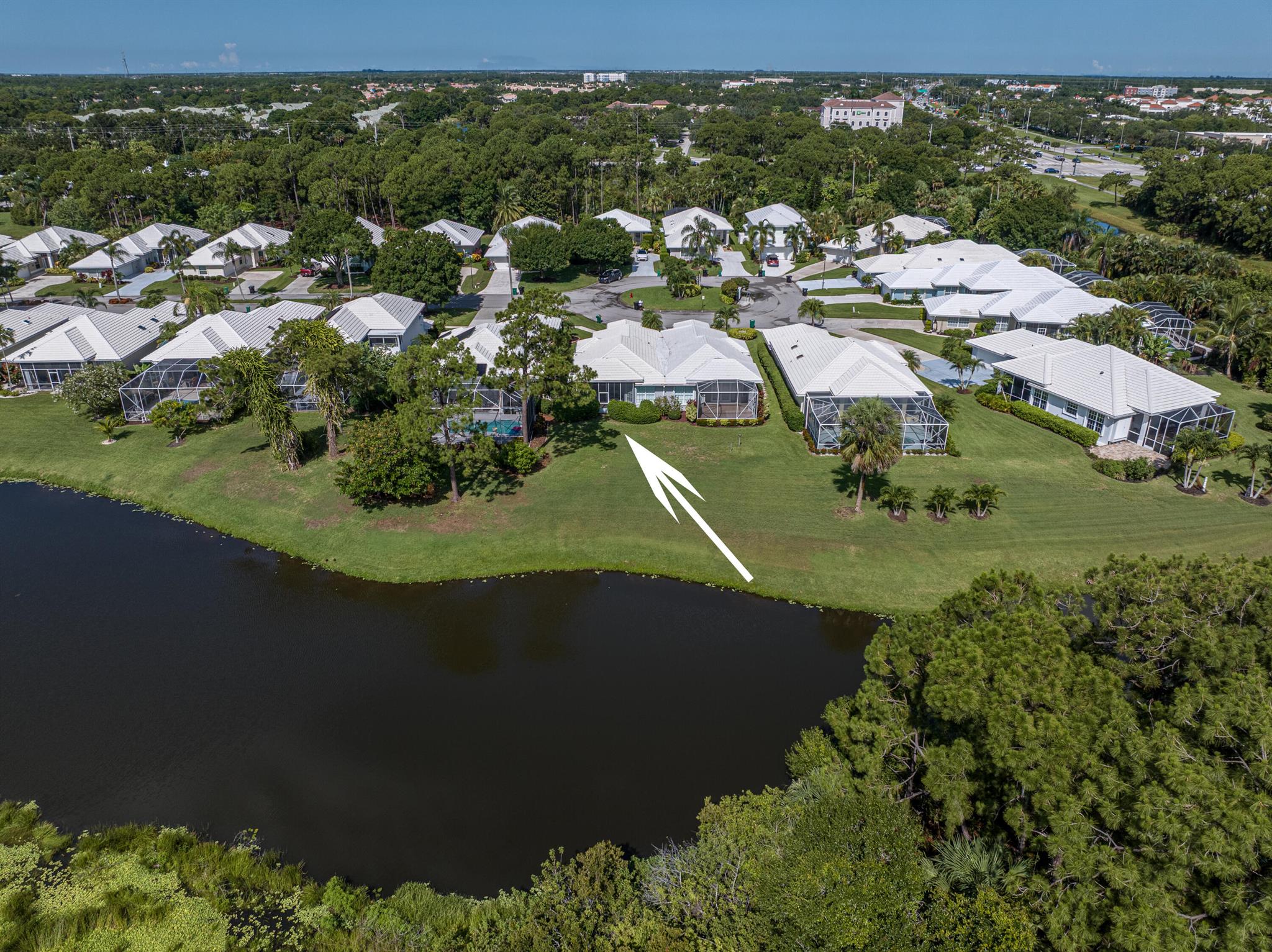 FAIRWAY ISLE PARCEL 8 BLK - Residential