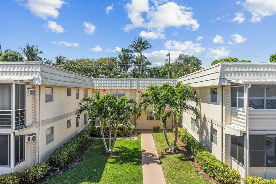 Welcome to this meticulously maintained second-floor unit featuring 1 bedroom and 1.5 baths. The spacious, open kitchen is equipped with granite countertops and white cabinets. Tile and laminate flooring flow throughout the property, while the beautifully updated bathrooms add a touch of elegance. The unit also includes a washer and dryer for your convenience. Located in the desirable 55+ community of Kings Point, residents can enjoy a wealth of amenities, including a pool, theater, shuttle bus service, and easy access to nearby supermarkets, restaurants, and much more. This is a must-see property!