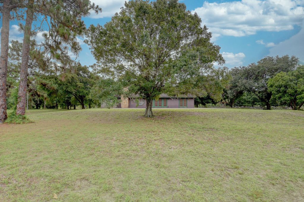 Photo of 19153 Eagles Way Court, Loxahatchee, FL 33470 (MLS # B26031309)
