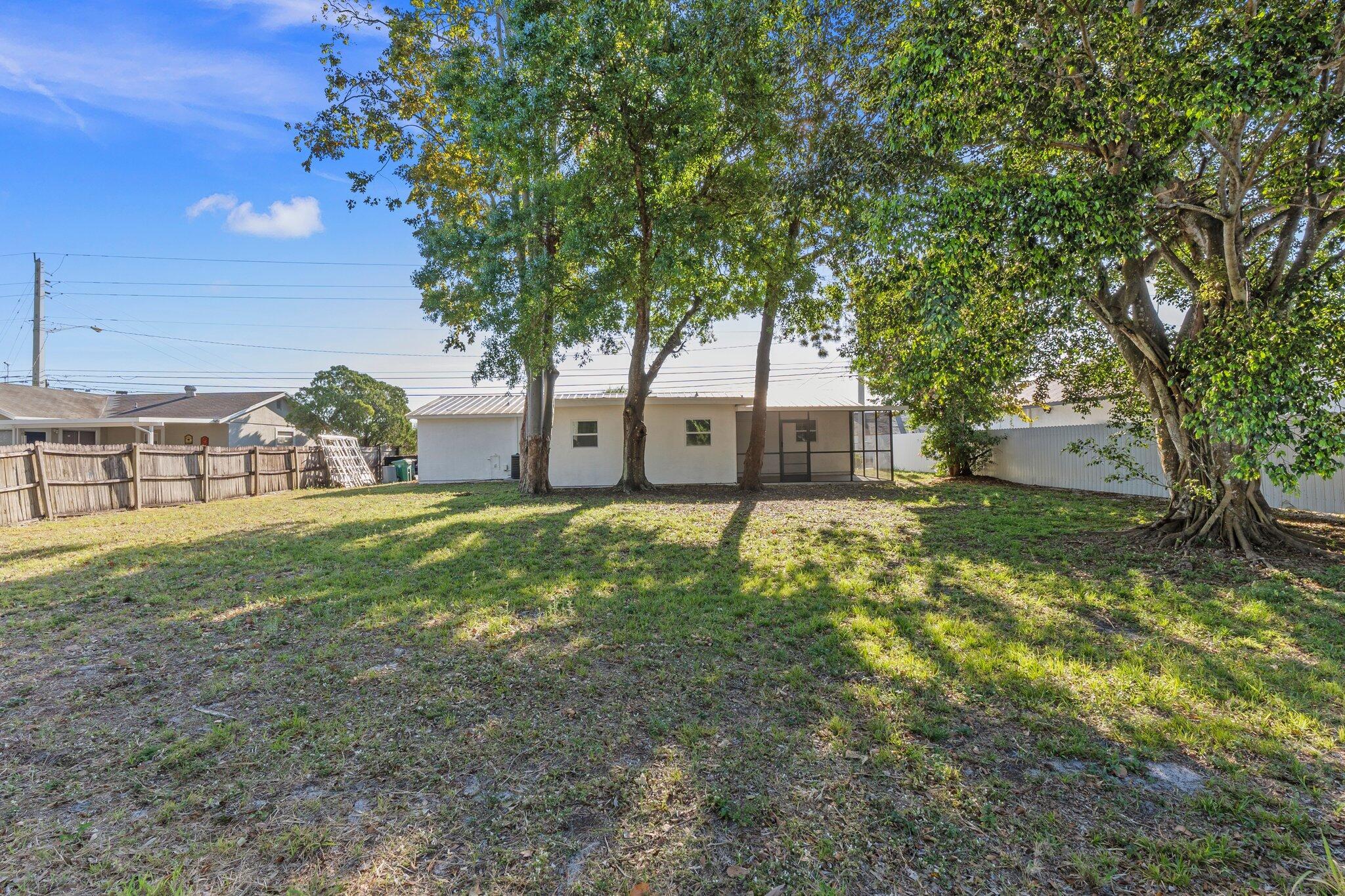 PORT ST LUCIE SECTION 15 - Residential