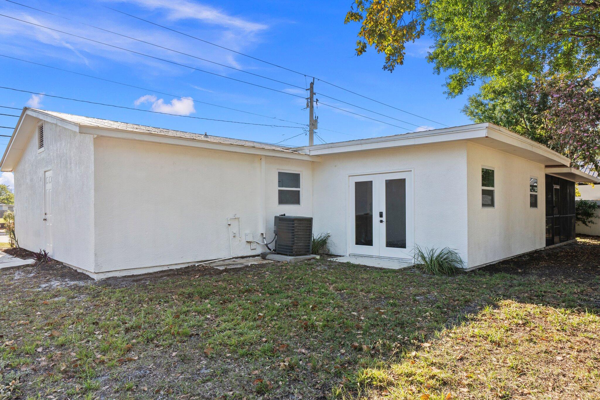 PORT ST LUCIE SECTION 15 - Residential