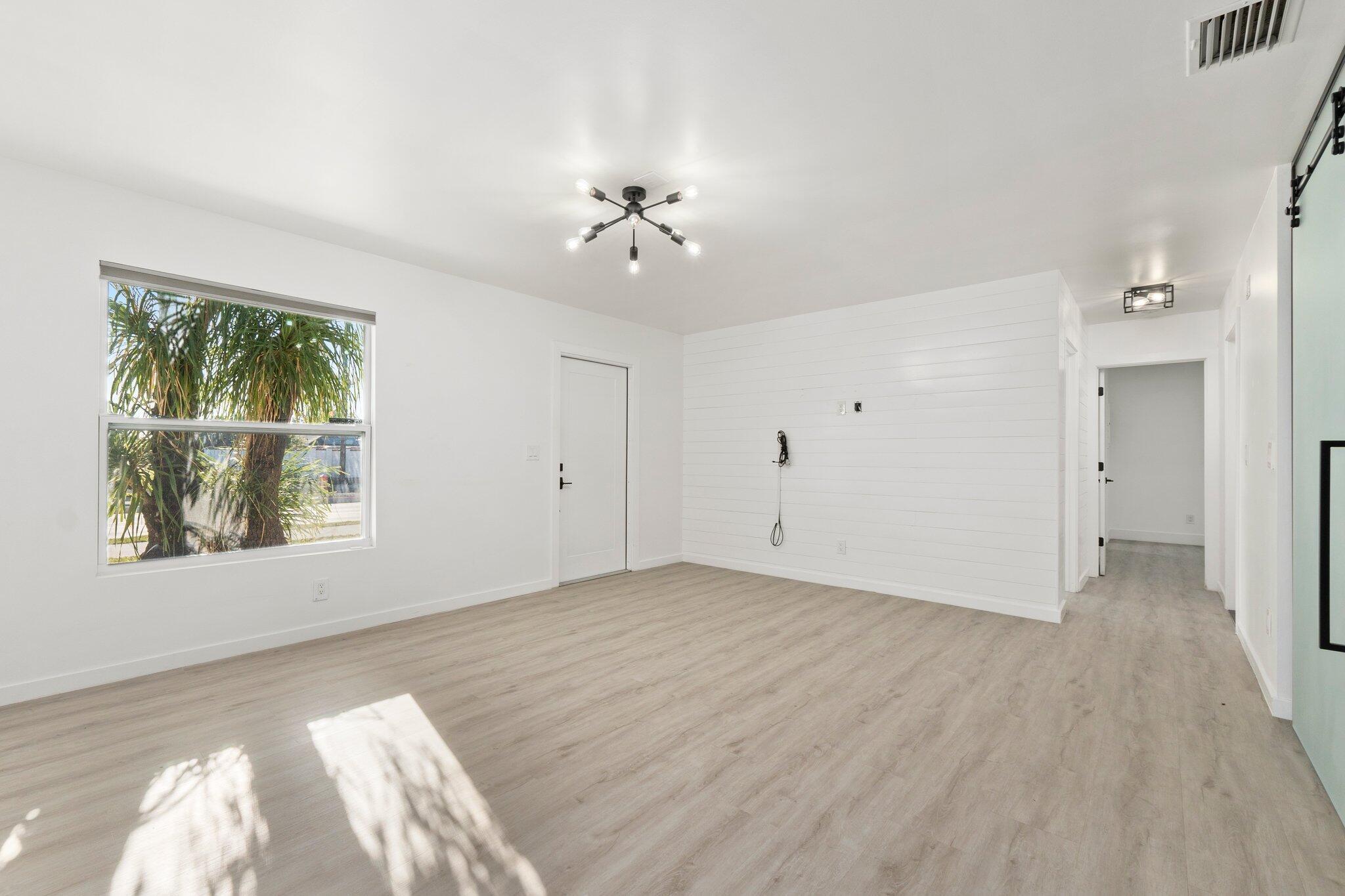 PORT ST LUCIE SECTION 15 - Residential