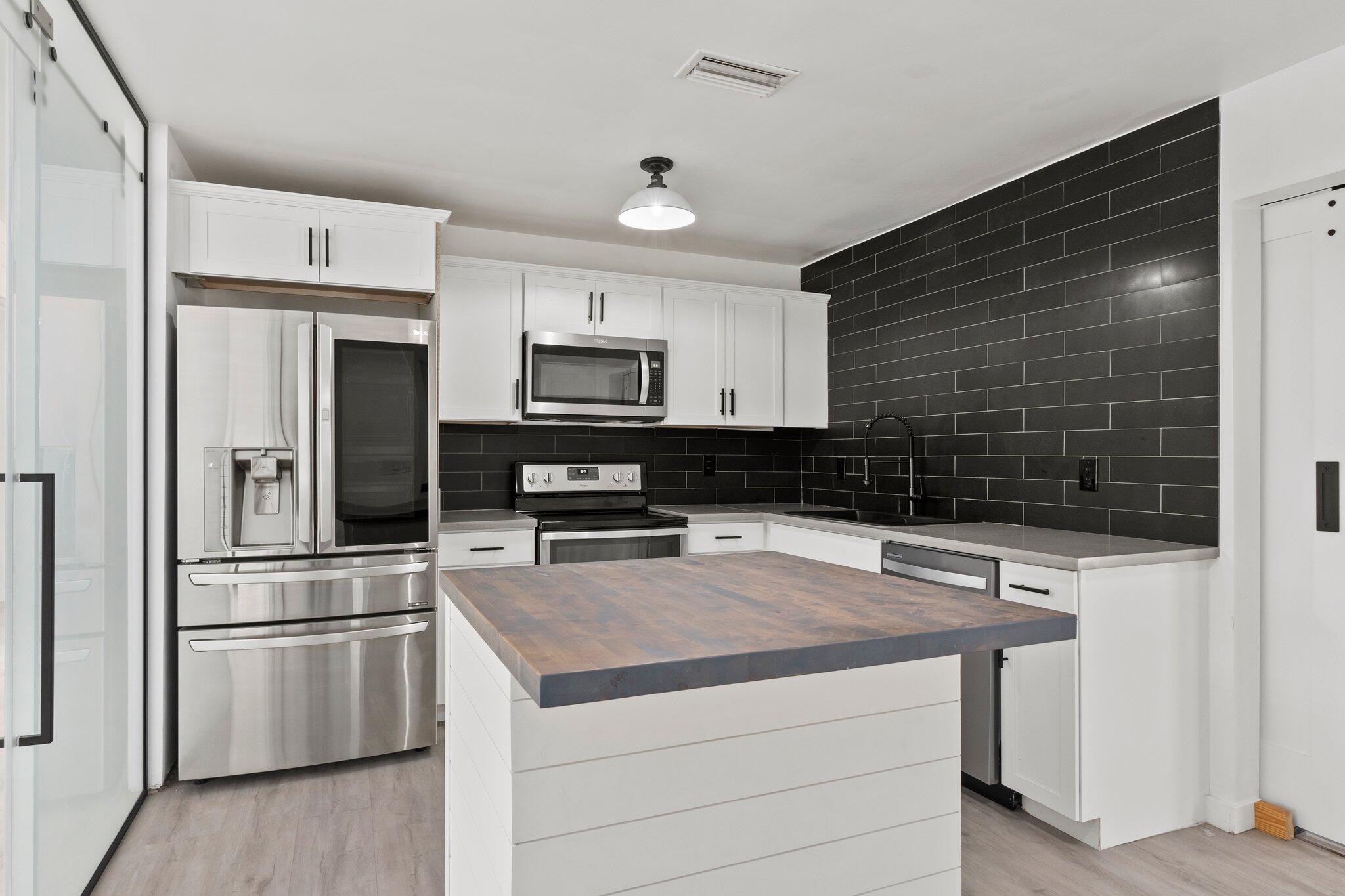 PORT ST LUCIE SECTION 15 - Residential