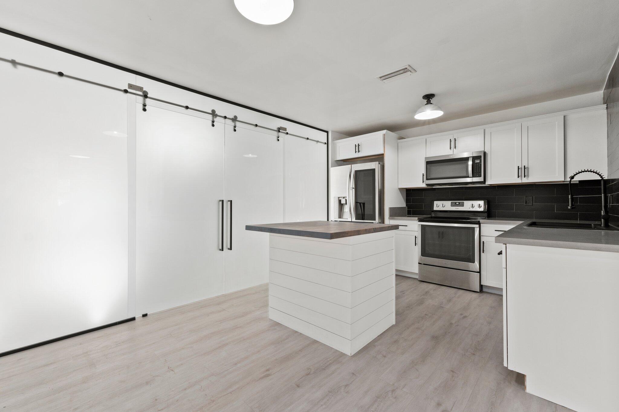 PORT ST LUCIE SECTION 15 - Residential