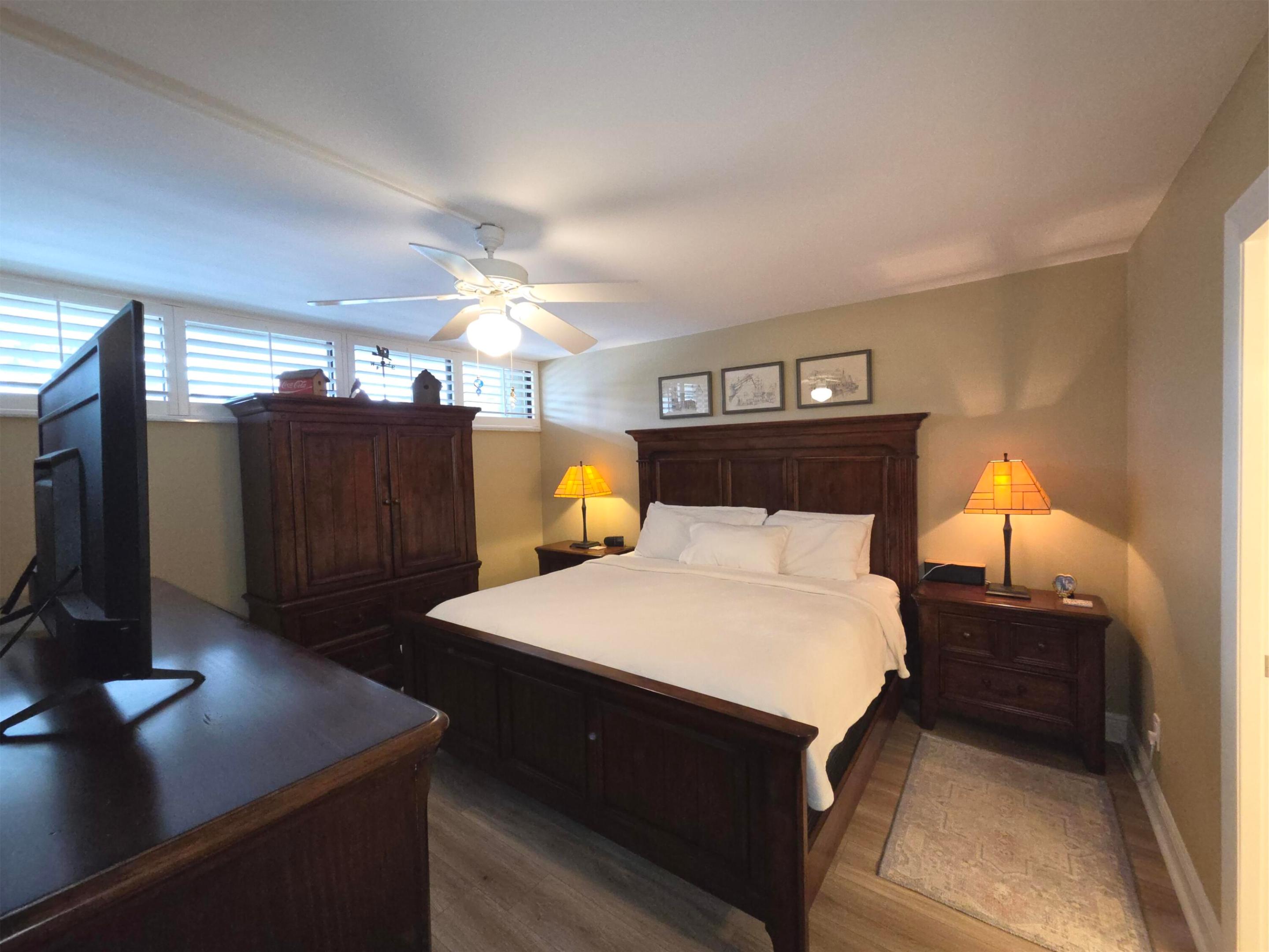 CIRCLE BAY YACHT CLUB CONDO - Residential