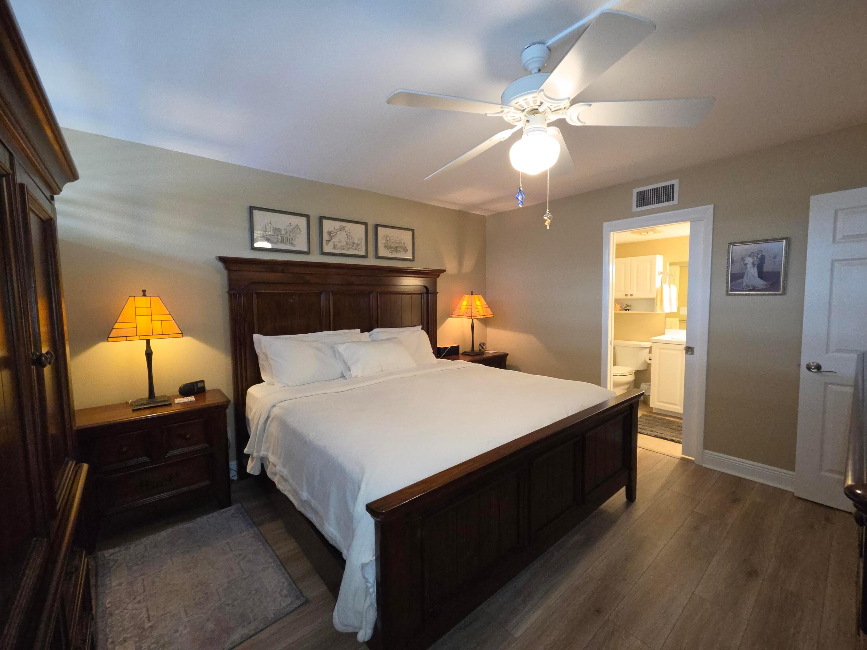 CIRCLE BAY YACHT CLUB CONDO - Residential