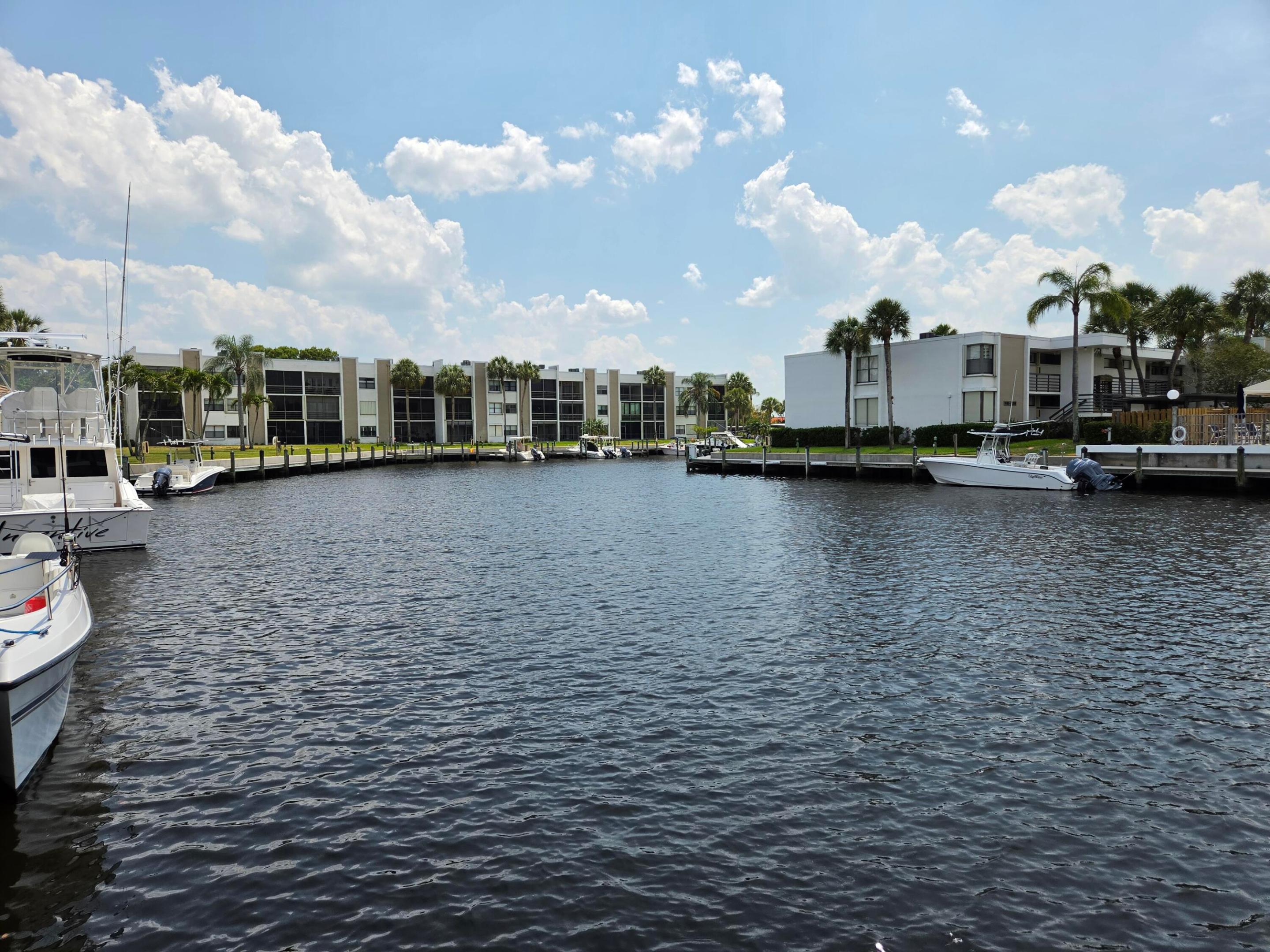 CIRCLE BAY YACHT CLUB CONDO - Residential