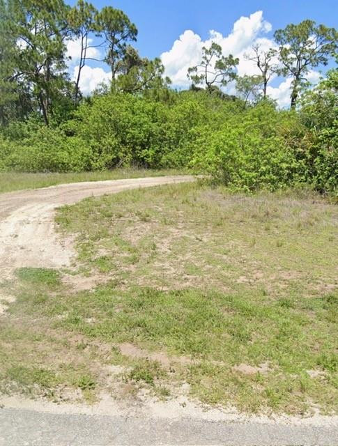 3025 E Briarwood Circle