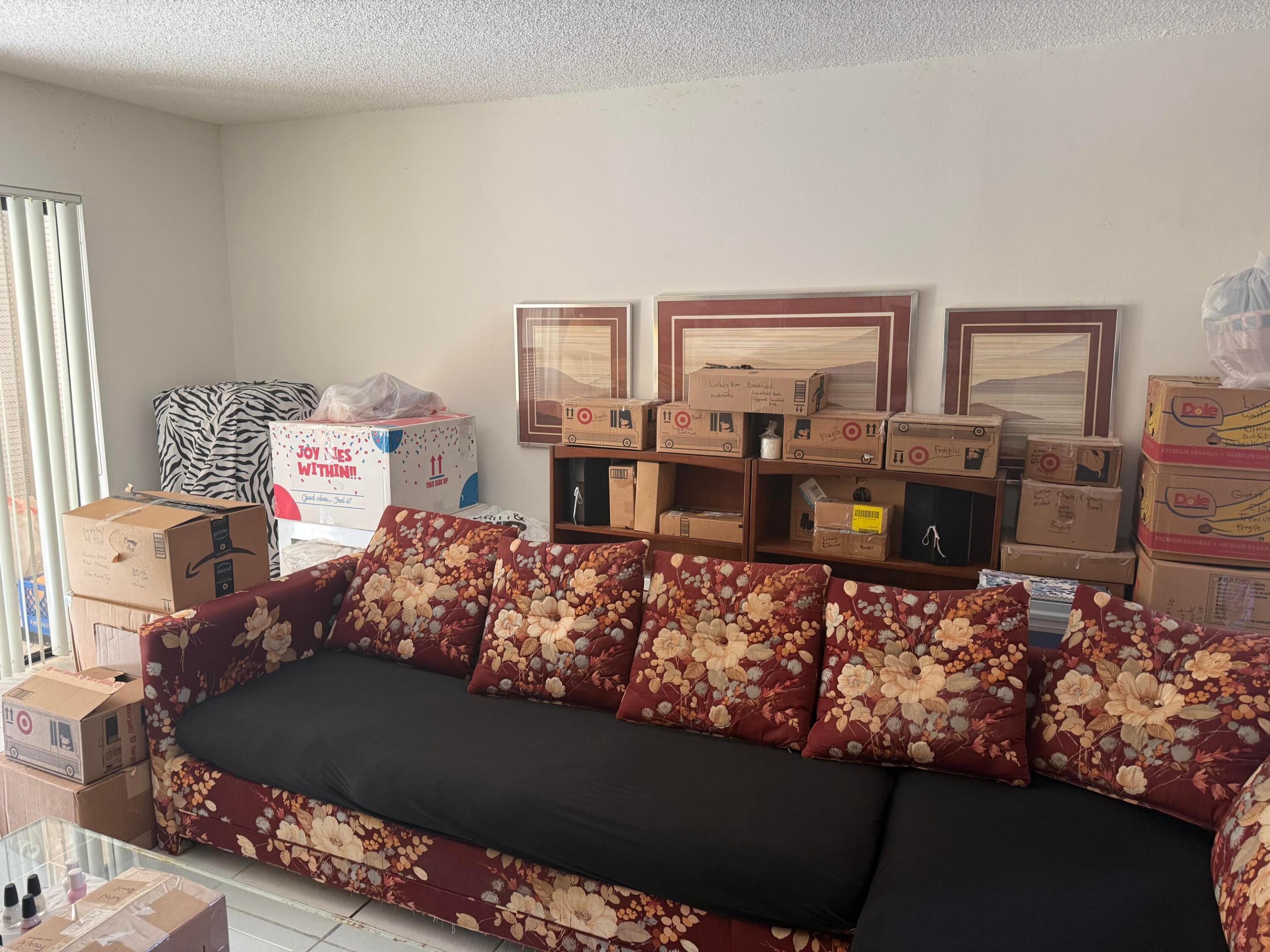 RACQUET CLUB APTS AT BONAVENTURE - Residential