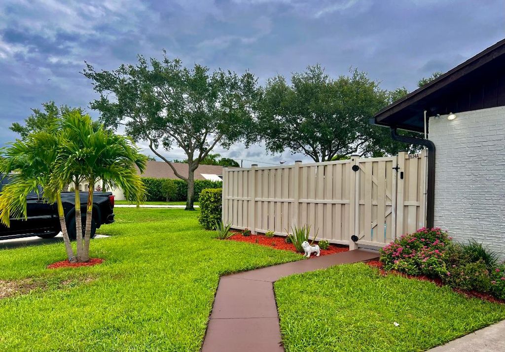 Photo of 9634 Boca Gardens Circle N #A, Boca Raton, FL 33496 (MLS # R10996107)