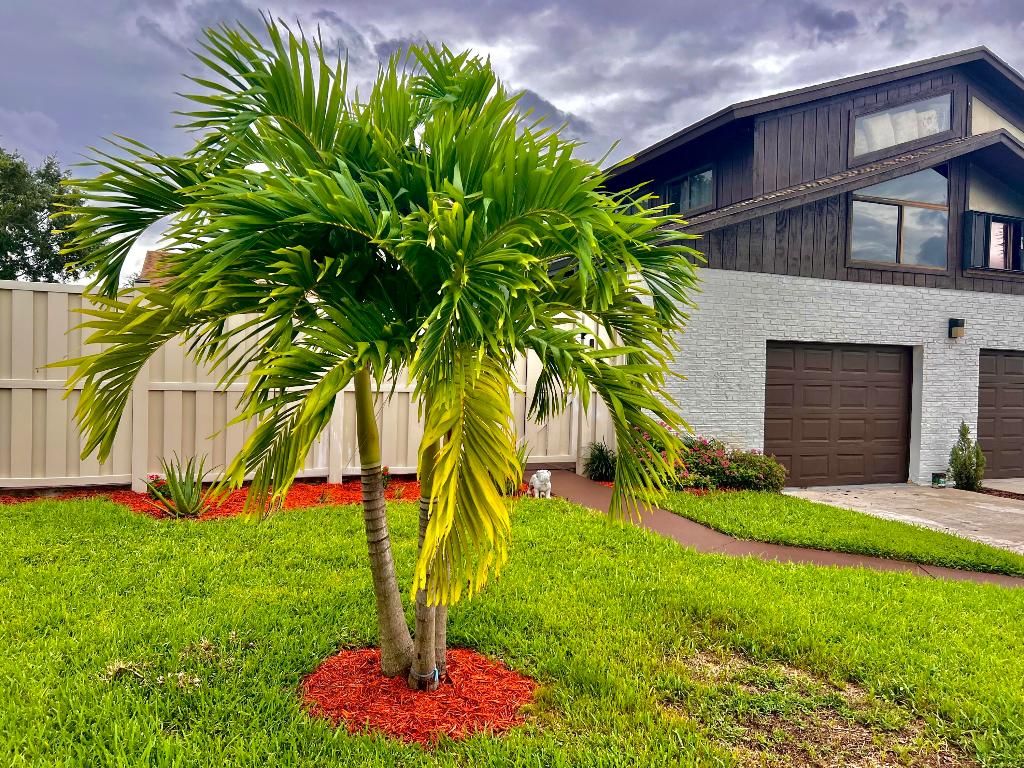 Photo of 9634 Boca Gardens Circle N #A, Boca Raton, FL 33496 (MLS # R10996107)