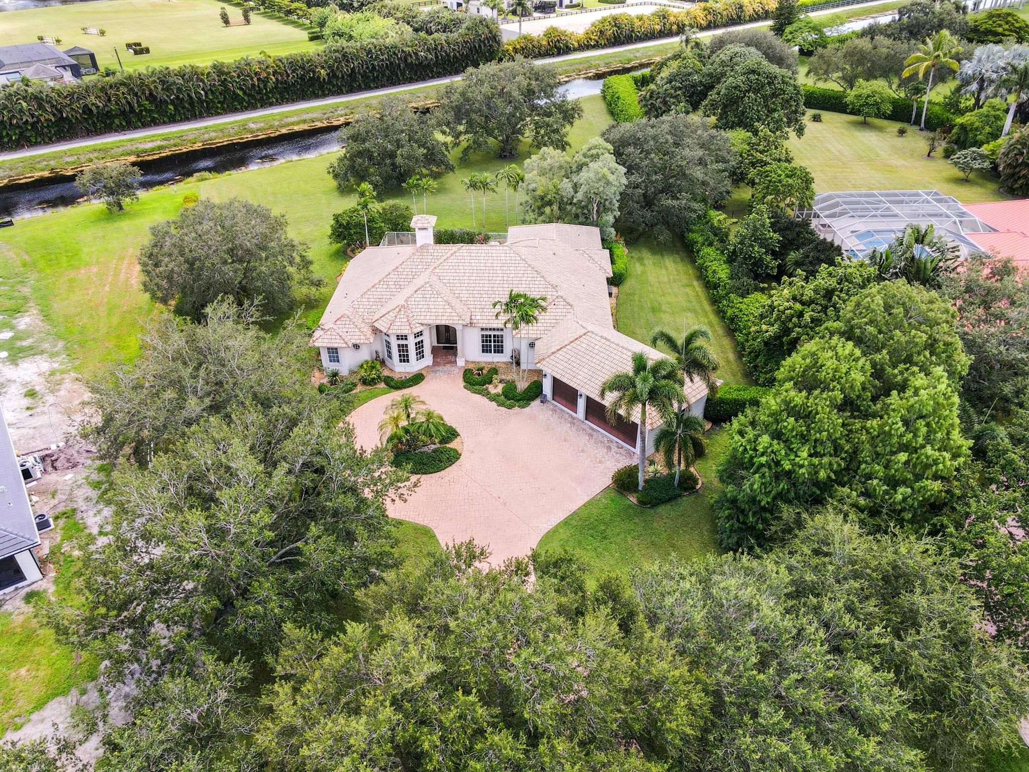 WELLINGTON AERO CLUB OF T - Residential