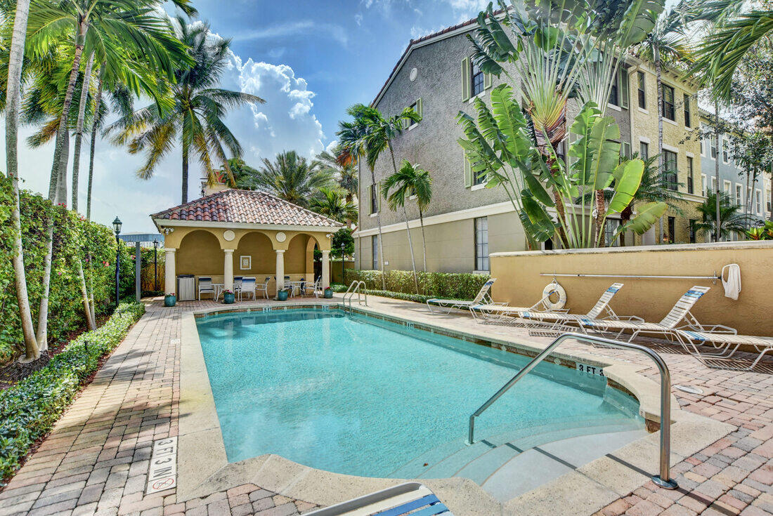 Garden Residences at CityPlace - Residential Lease