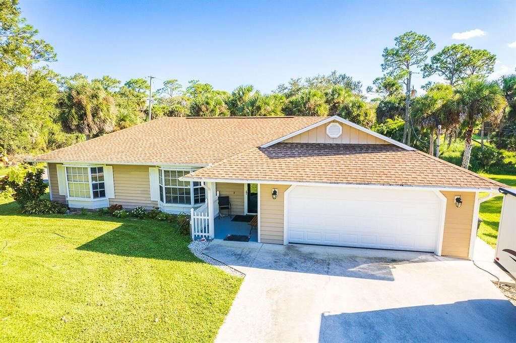 Photo of 8101 Winter Garden Parkway, Fort Pierce, FL 34951 (MLS # R10868068)