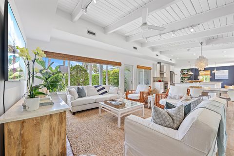Photo of 145 Beacon Lane, Jupiter Inlet Colony, FL 33469 (MLS # R11169885)