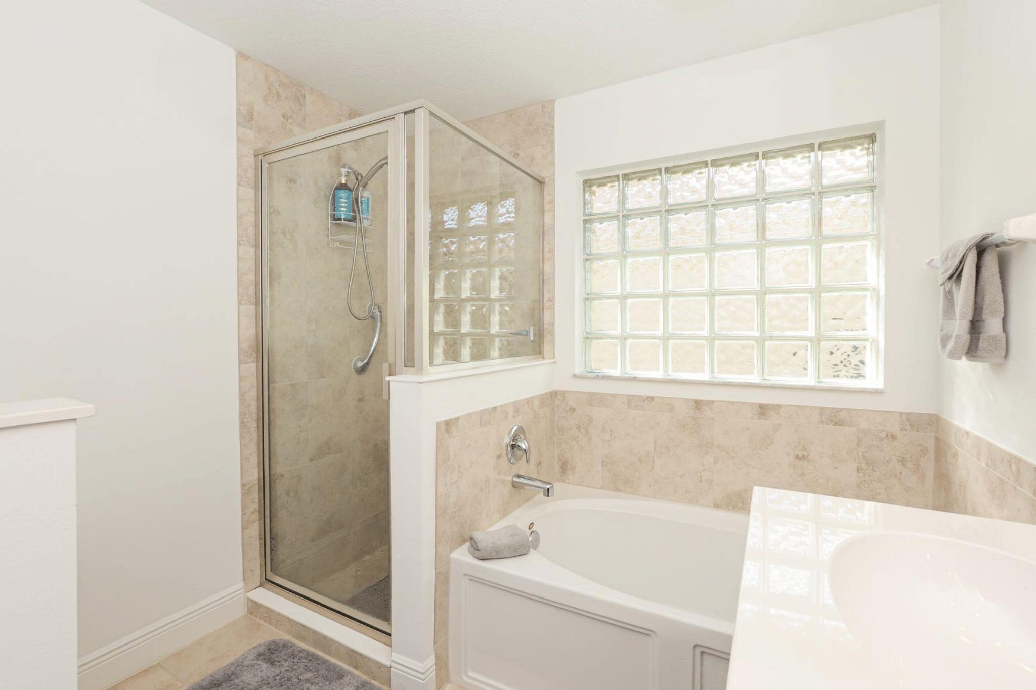 Morningside Palm Breezes - Residential Lease