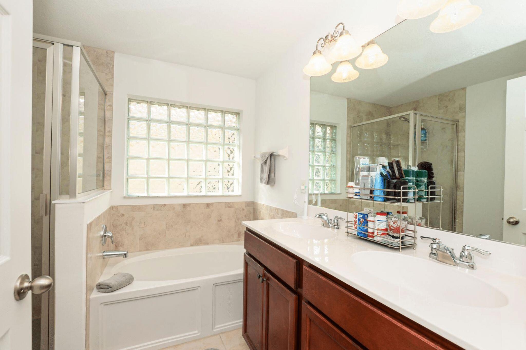 Morningside Palm Breezes - Residential Lease