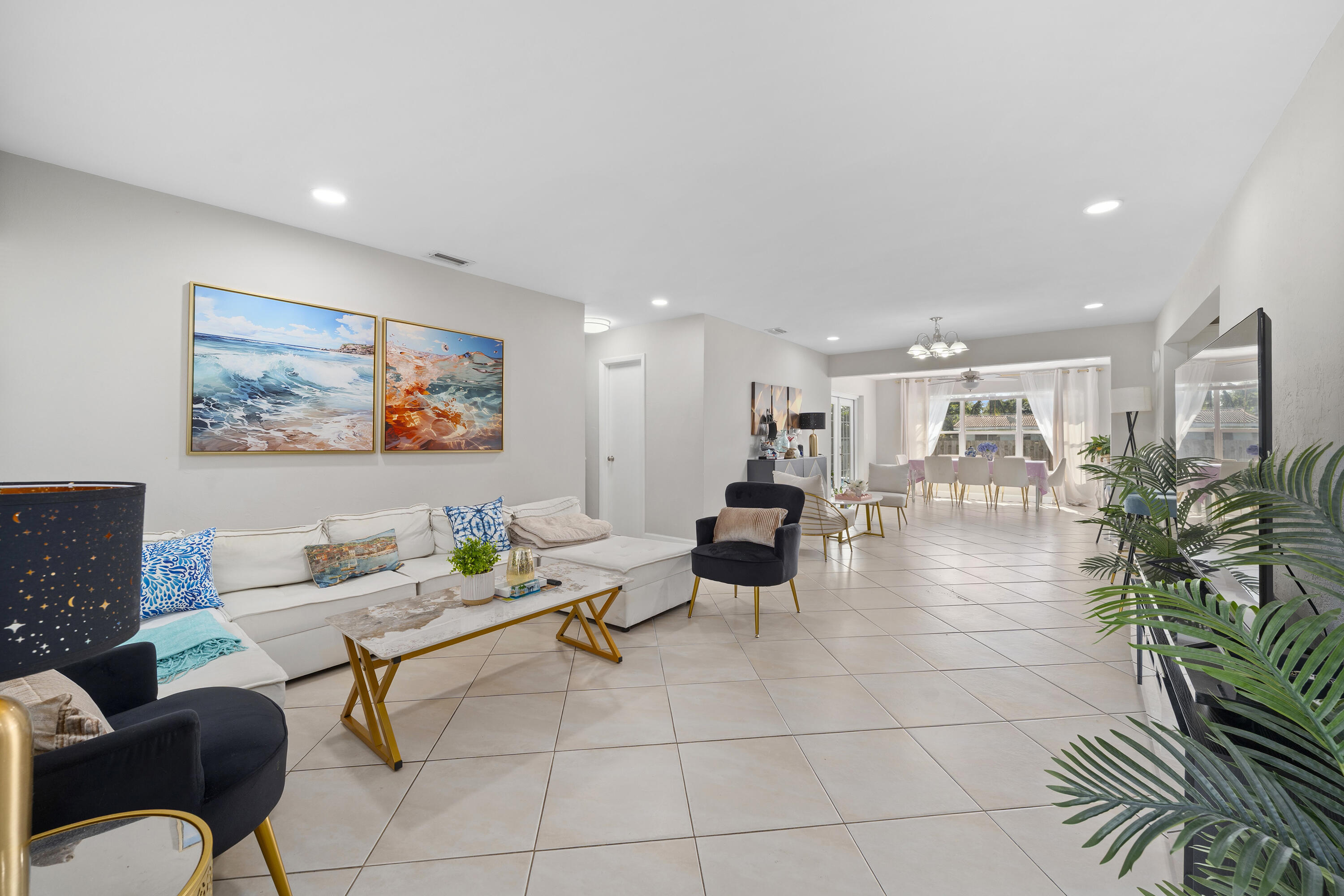 VARSITY HEIGHTS - Residential Lease