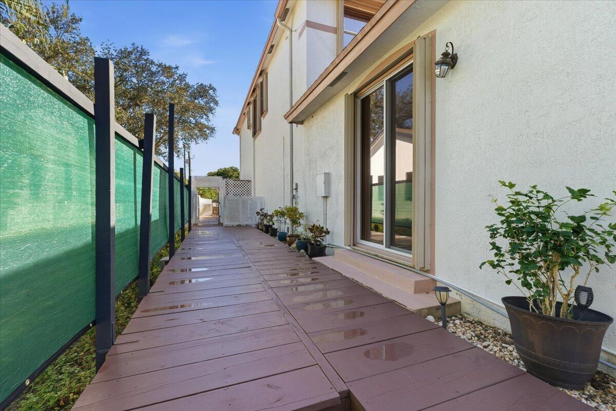 FLA FRUIT LANDS CO SUB NO 1 - Residential