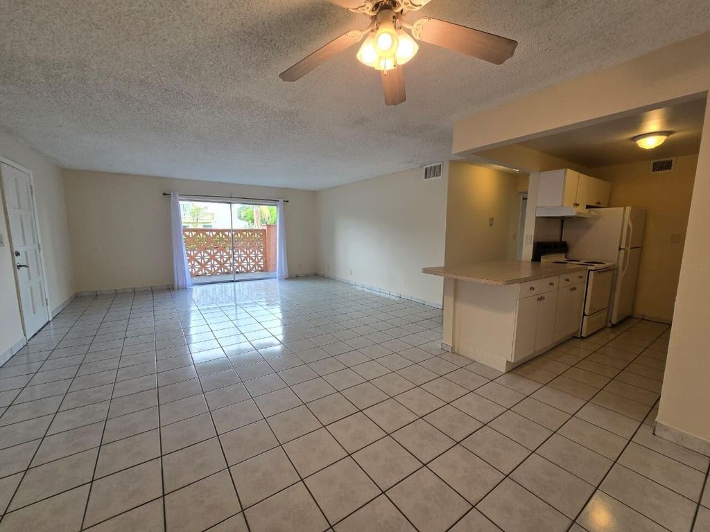 Photo of 11604 NW 29th Court NW #2c, Coral Springs, FL 33065 (MLS # B26030578)