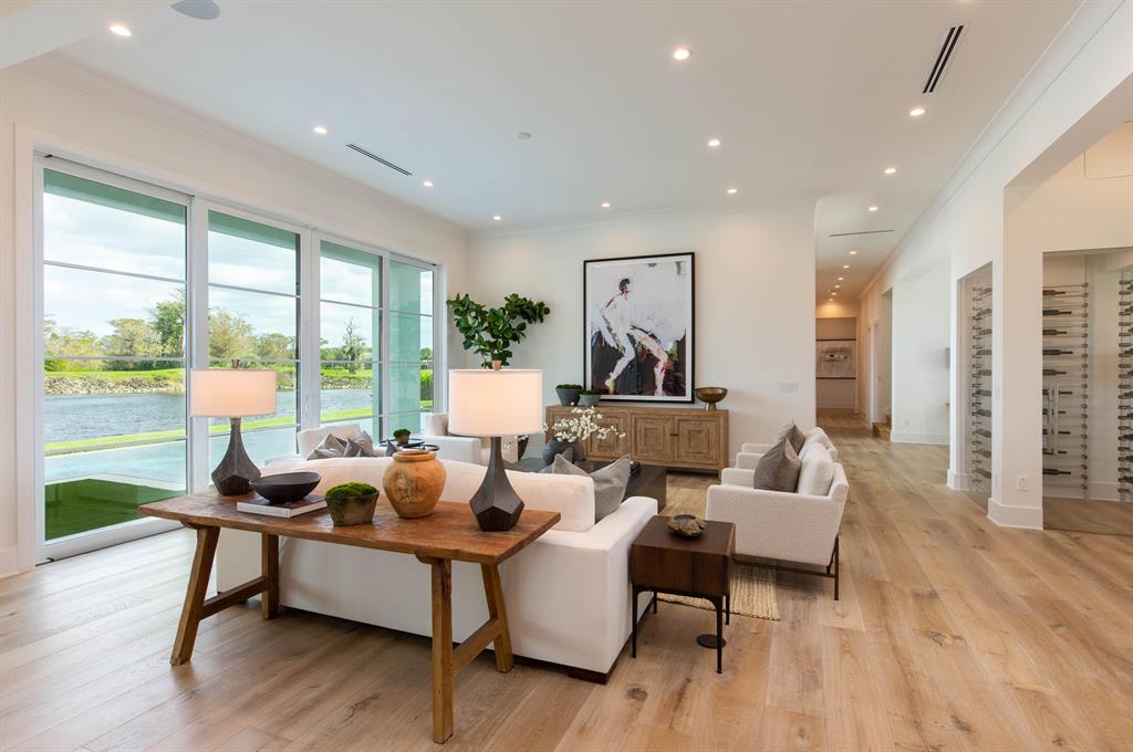 BLUE CYPRESS REPL AT PALM BEACH POLO & COUNTRY CLU - Residential