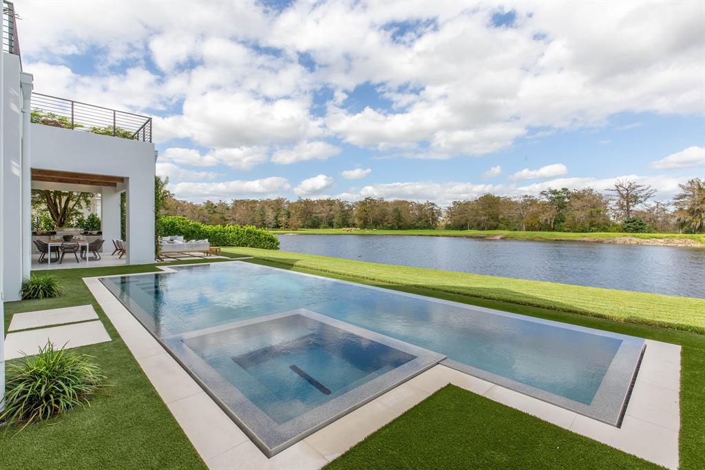 BLUE CYPRESS REPL AT PALM BEACH POLO & COUNTRY CLU - Residential