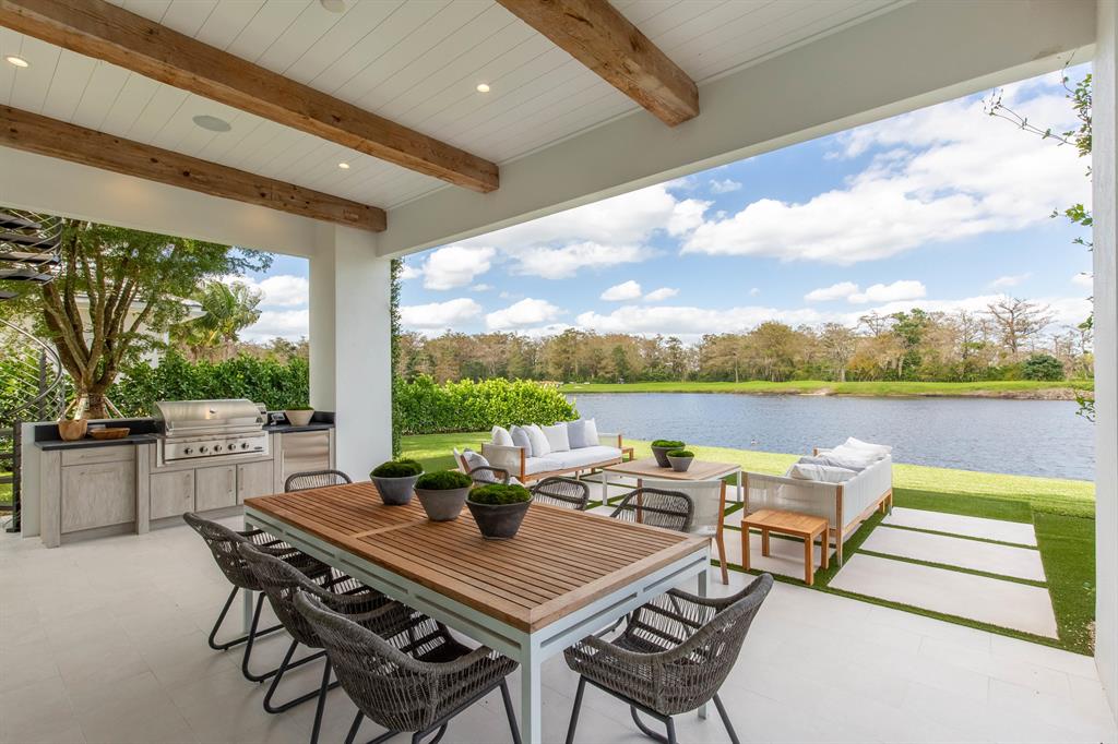 BLUE CYPRESS REPL AT PALM BEACH POLO & COUNTRY CLU - Residential