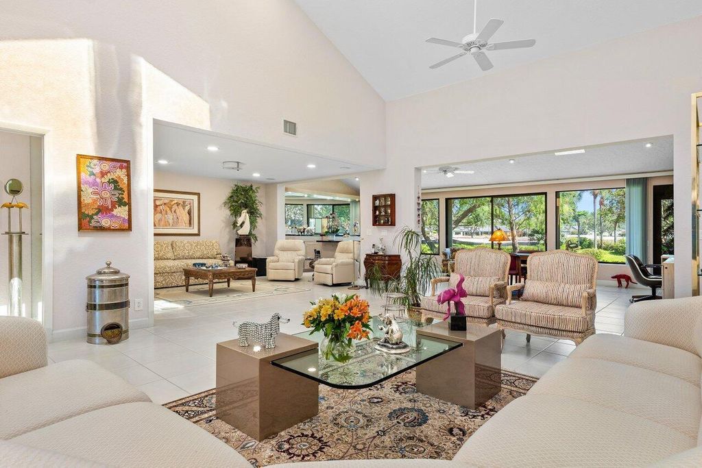 Photo of 54 Essex Drive, Boynton Beach, FL 33436 (MLS # R10986248)