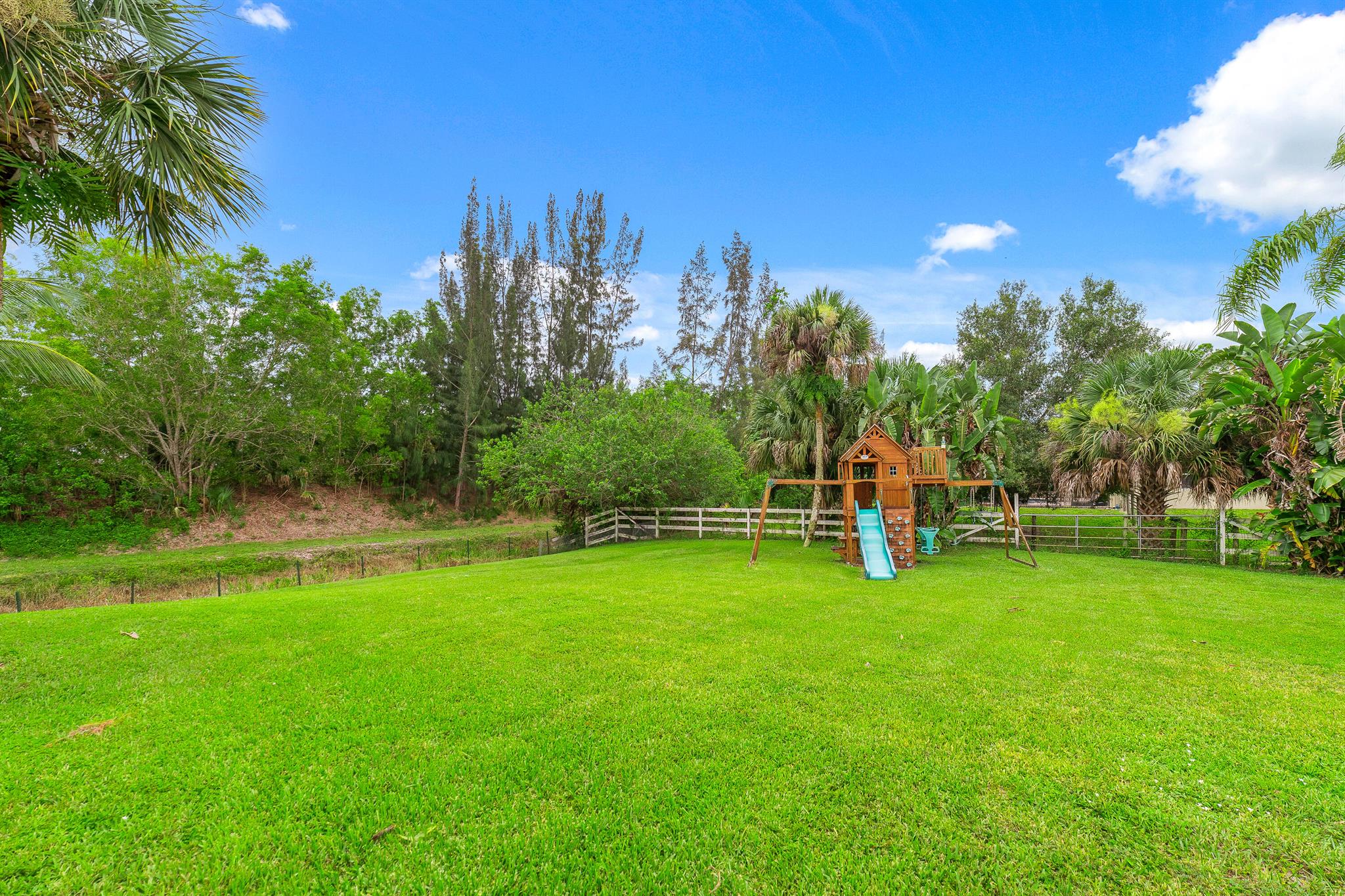 JUPITER FARMS - Residential