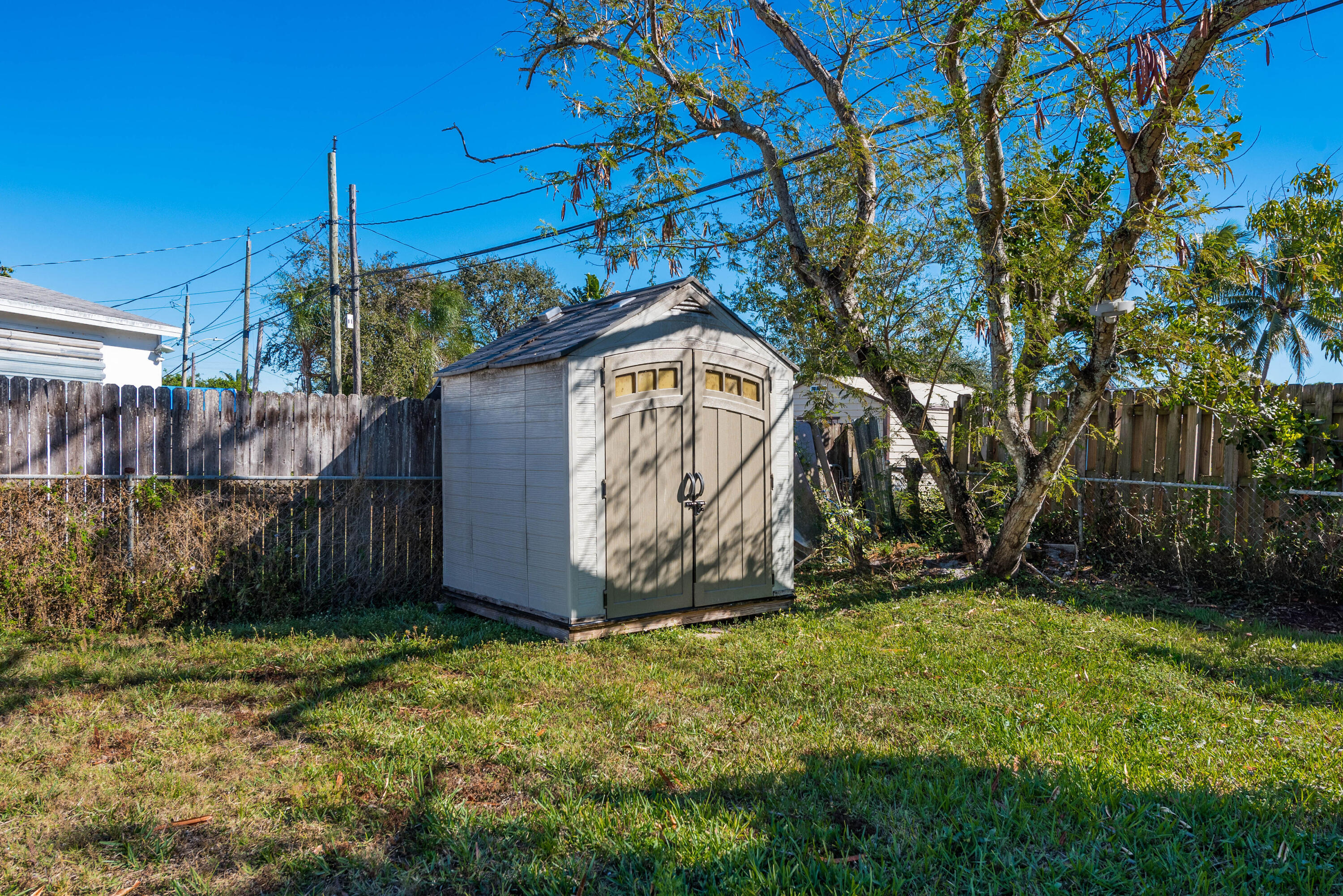 SERUBI COURT RESUB OF TR 65 IN - Residential