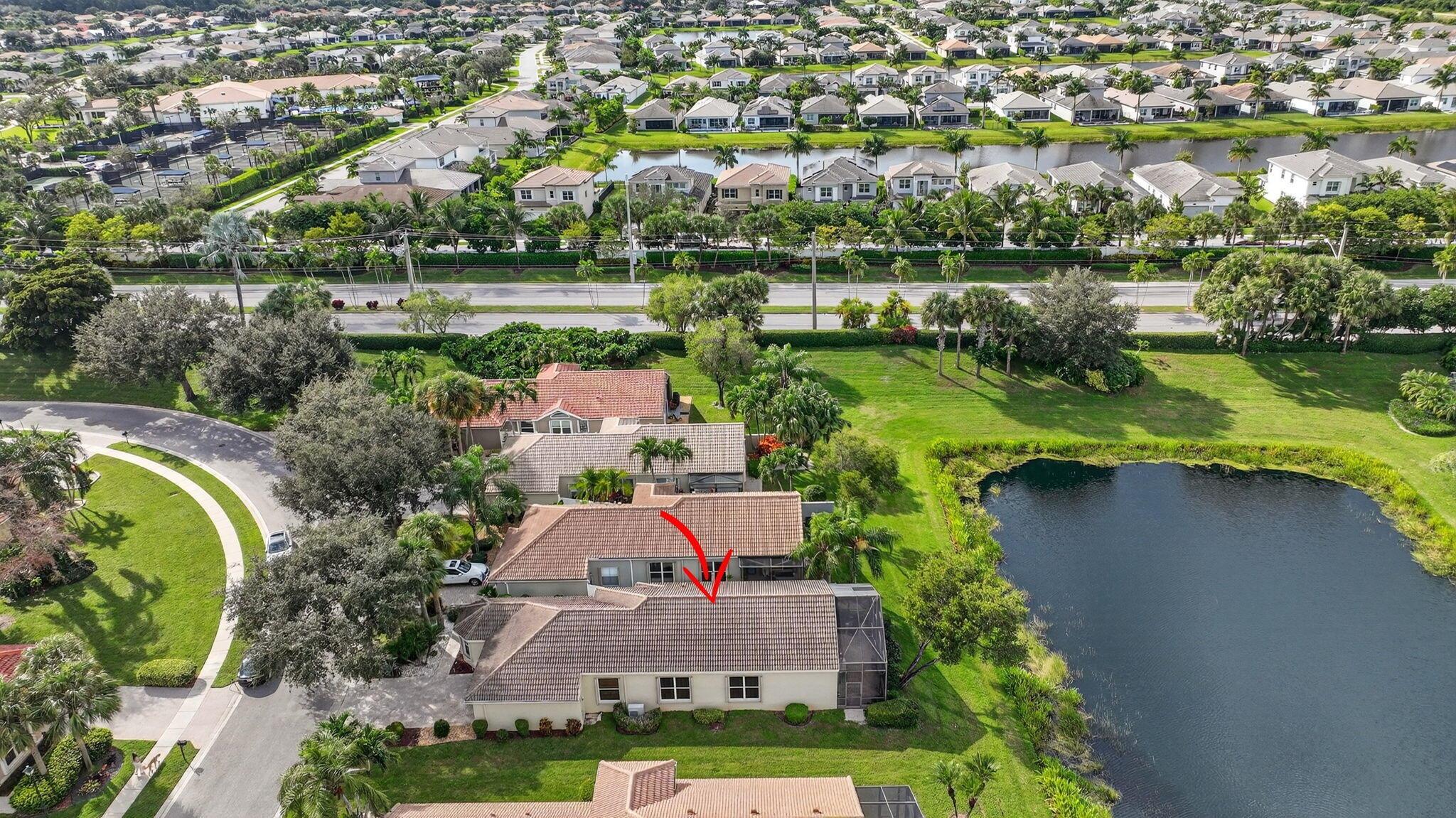 VALENCIA FALLS - Residential