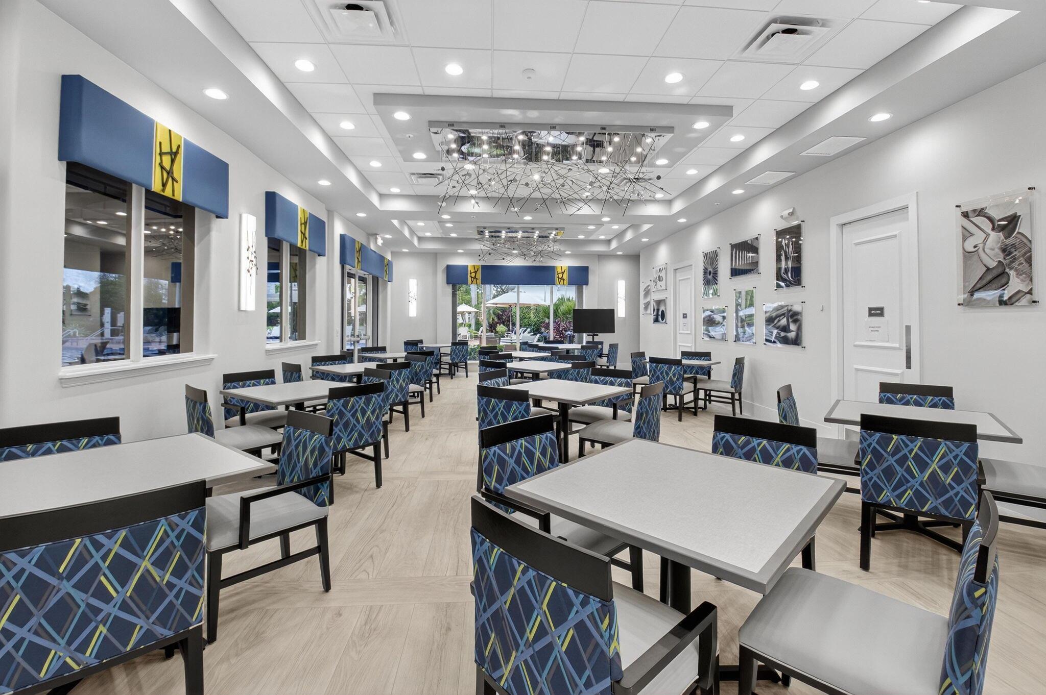 VALENCIA FALLS - Residential